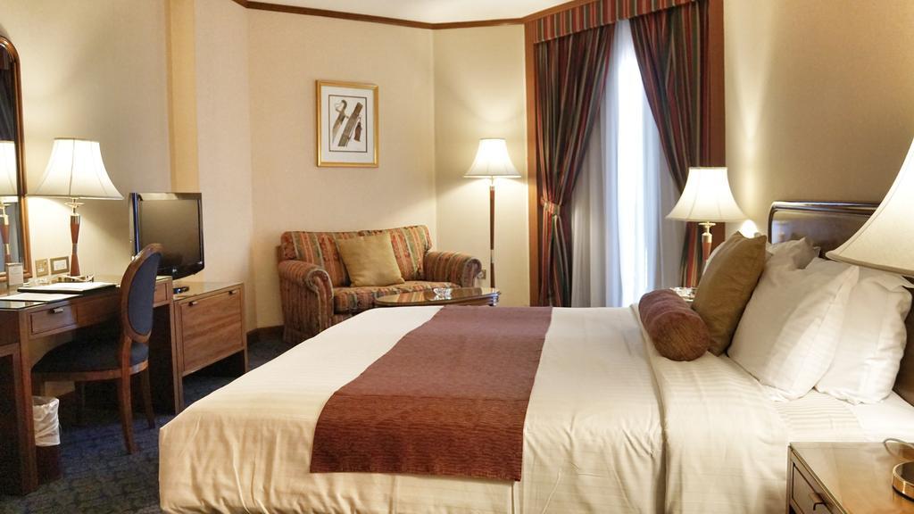 Safir International Hotel Kuwait Kuwait City Bagian luar foto