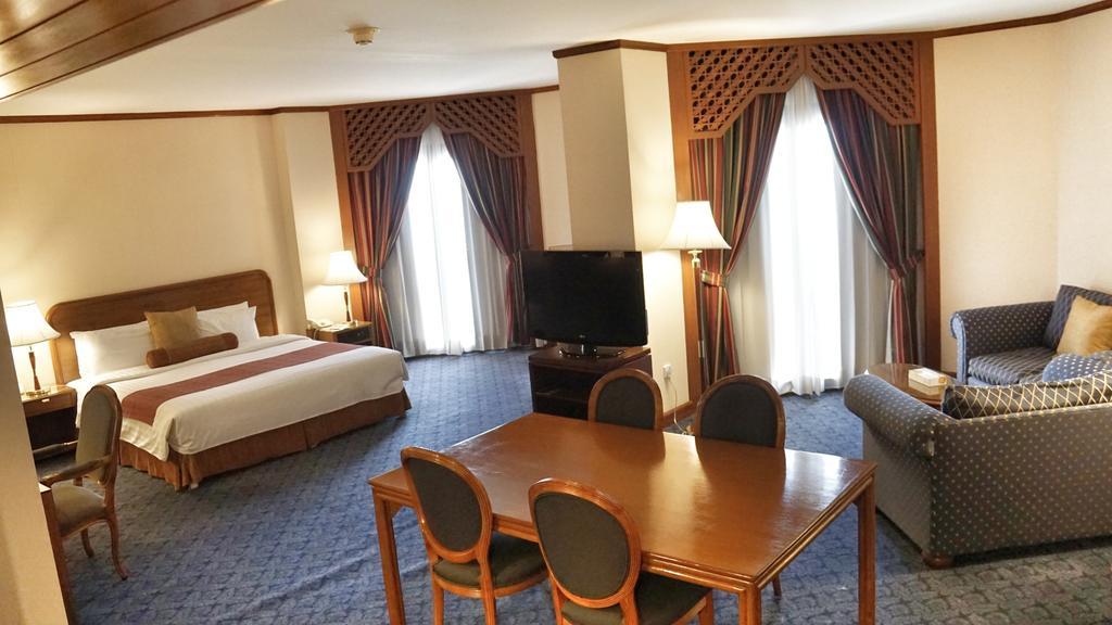 Safir International Hotel Kuwait Kuwait City Bagian luar foto