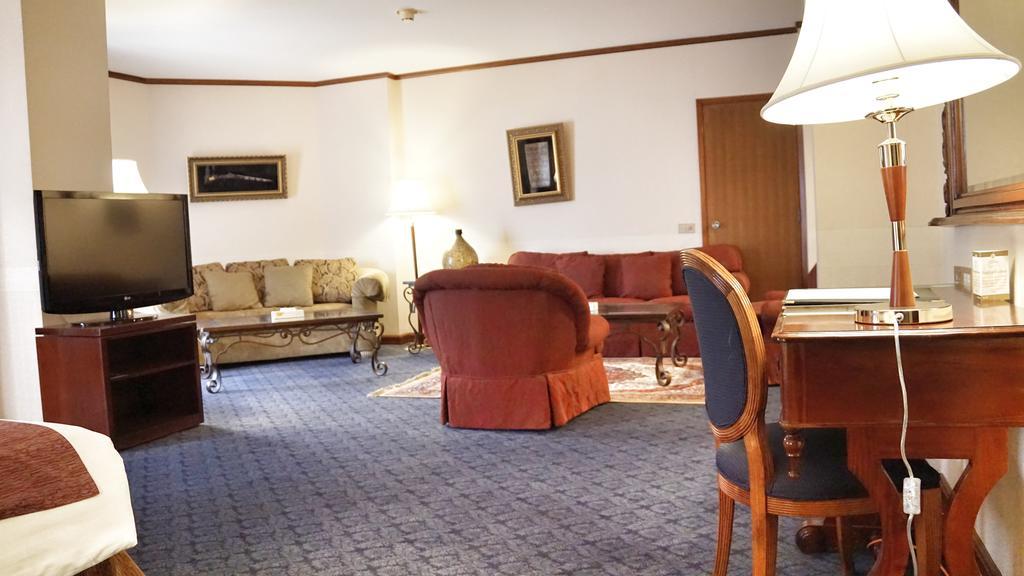 Safir International Hotel Kuwait Kuwait City Bagian luar foto