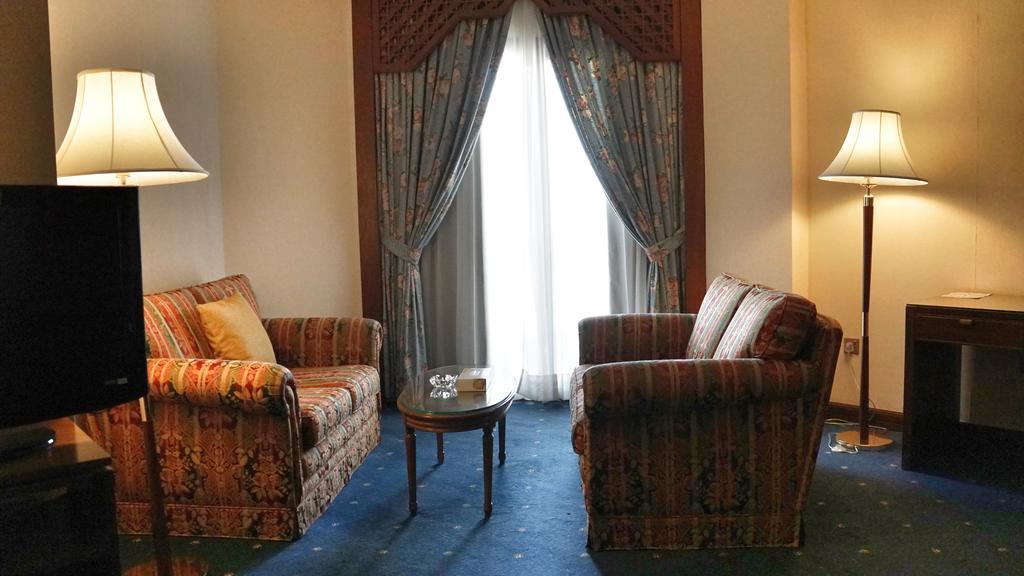 Safir International Hotel Kuwait Kuwait City Bagian luar foto