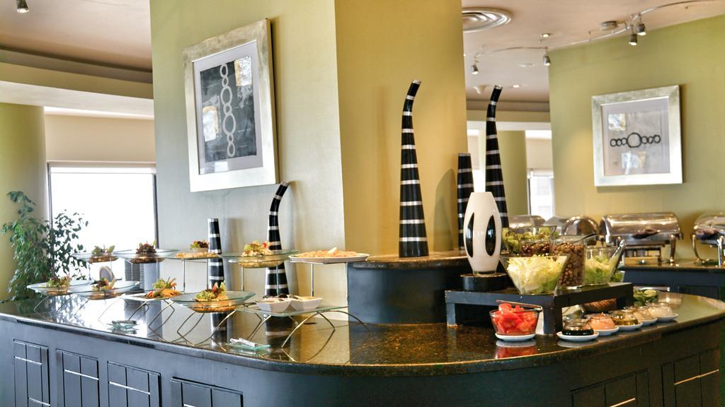 Safir International Hotel Kuwait Kuwait City Bagian luar foto