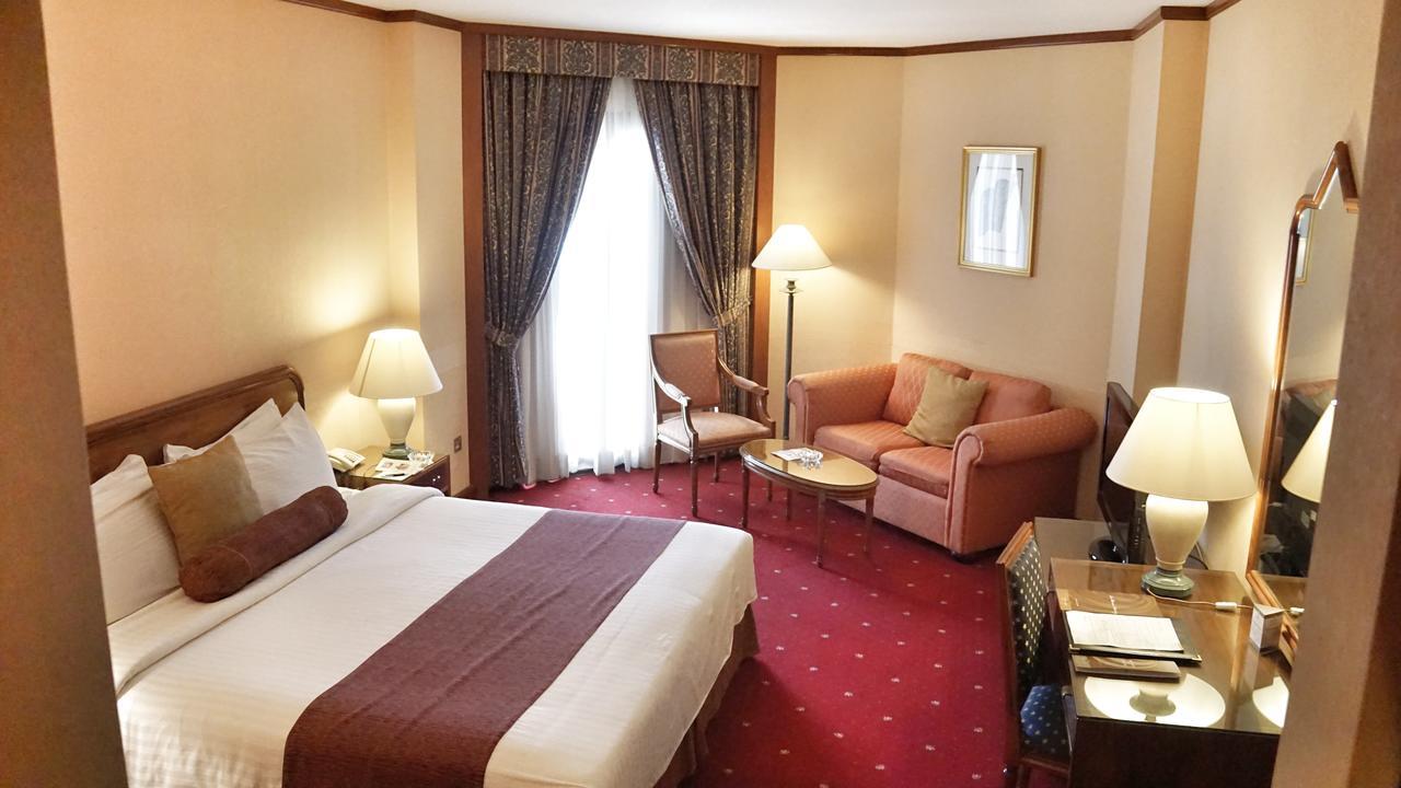 Safir International Hotel Kuwait Kuwait City Bagian luar foto