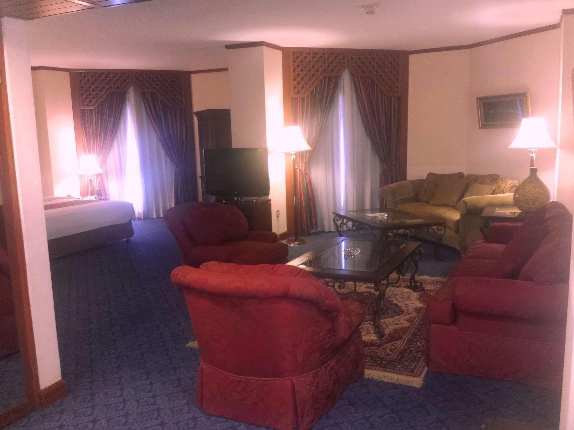 Safir International Hotel Kuwait Kuwait City Bagian luar foto