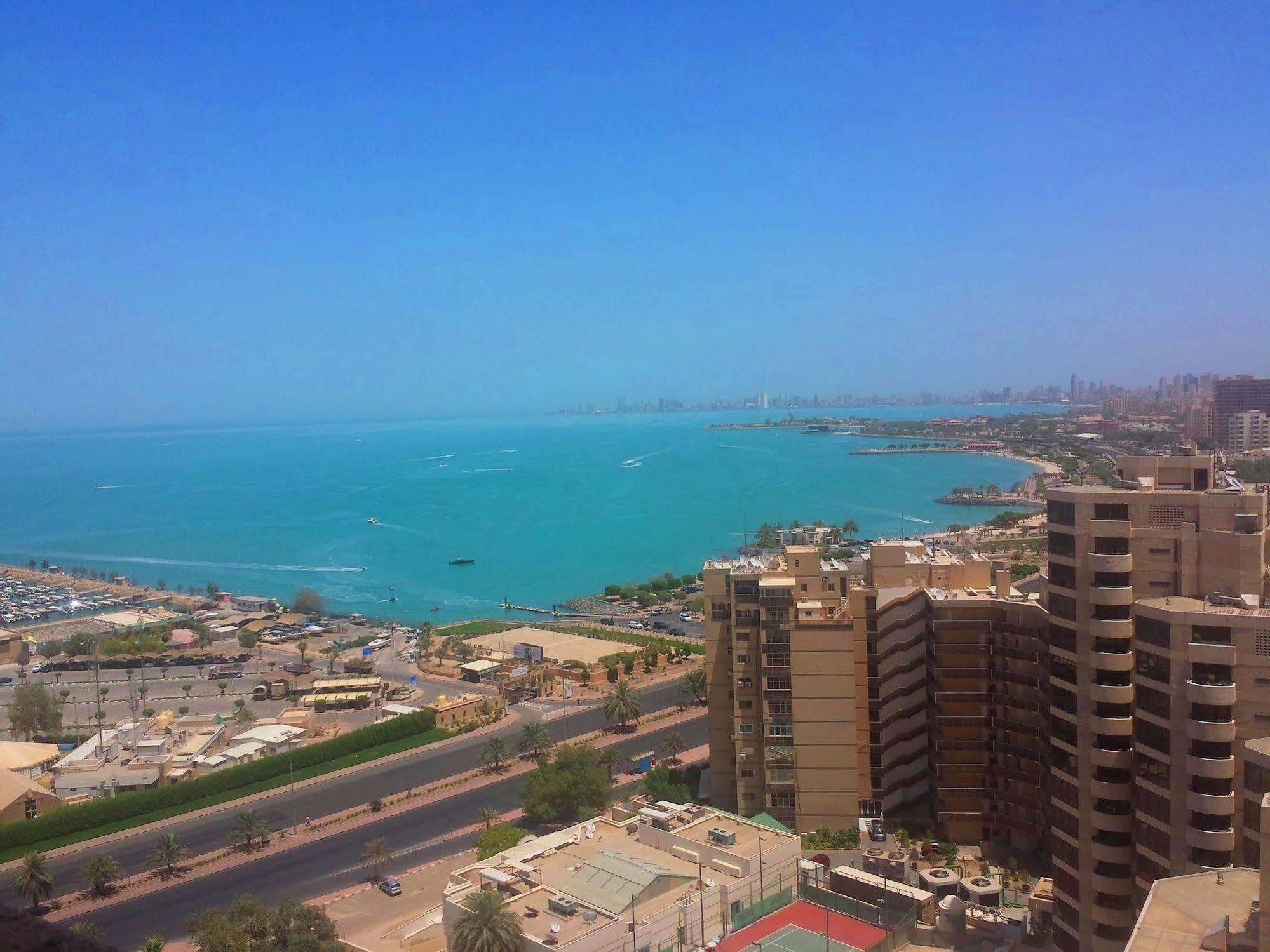 Safir International Hotel Kuwait Kuwait City Bagian luar foto
